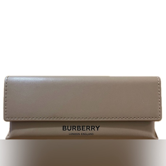 Burberry London England Men’s Eyeglass case, Brown, NWOT - Picture 1 of 7